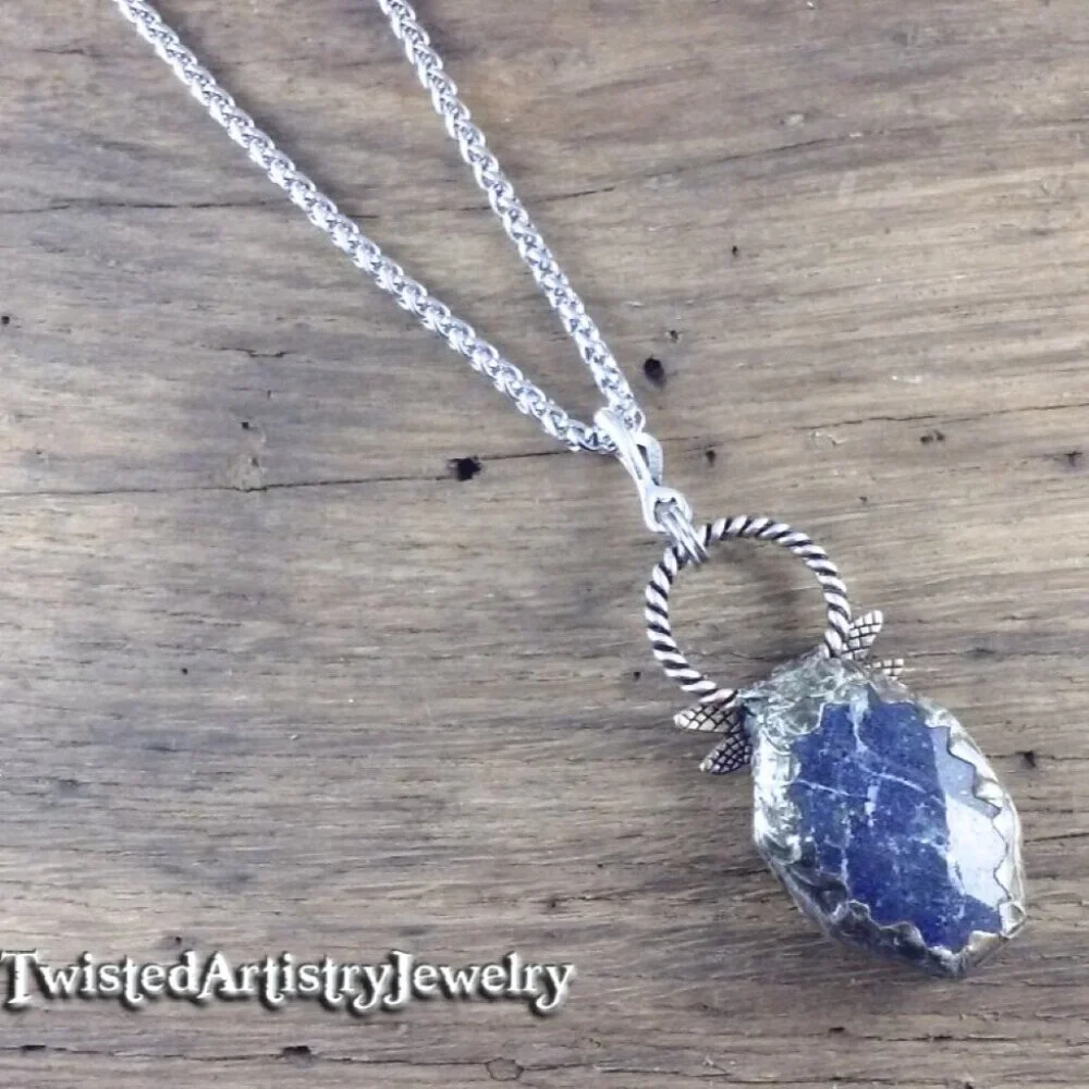 Dragonfly and Lapis Lazuli Pendant Necklace - Picture 2 of 5